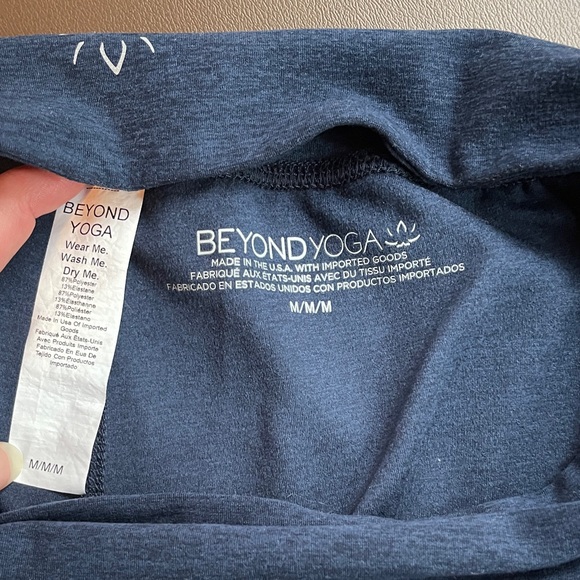 Beyond yoga everyday pants - Picture 2 of 5